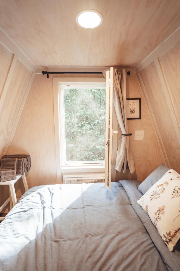 Ferienwohnung Blue Brambler Glamping A-Frame Rockbridge Exterior foto